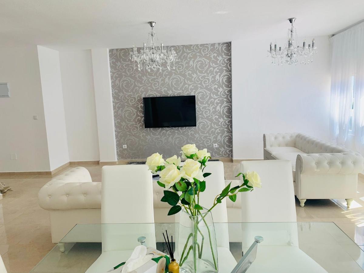 Apartamentos Yanina Gran Alacant サンタ・ポラ エクステリア 写真