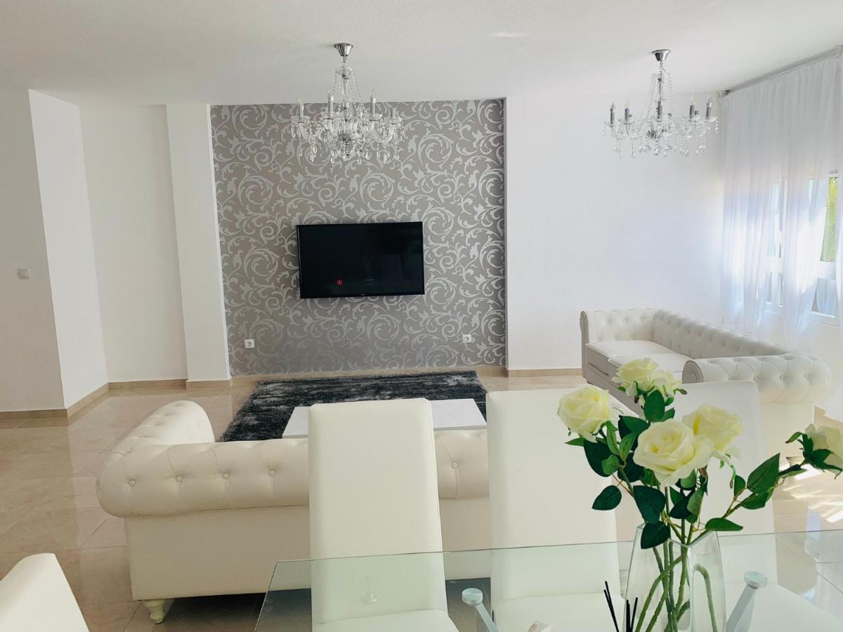 Apartamentos Yanina Gran Alacant サンタ・ポラ エクステリア 写真