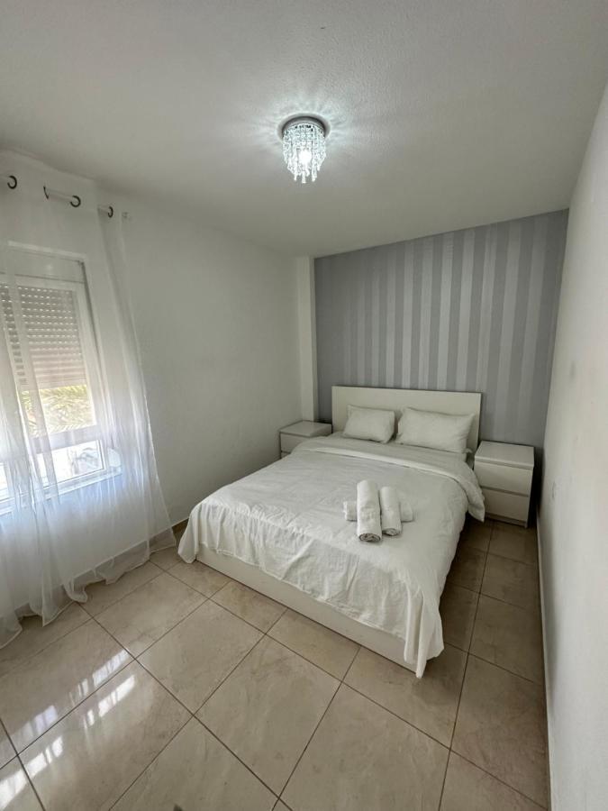 Apartamentos Yanina Gran Alacant サンタ・ポラ エクステリア 写真